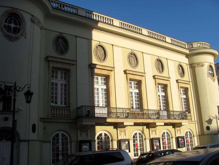 7. Teatr Polski.JPG