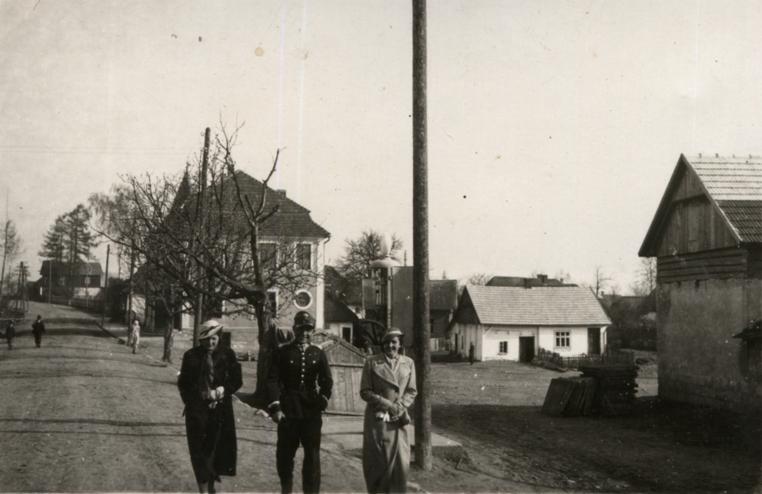 1. Gdów 1944.JPG