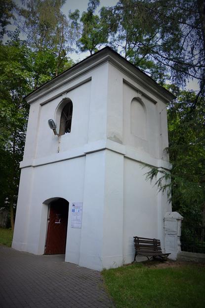 Górka Kościelnicka - dzwonnica (1).JPG