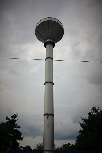 Długomiłowice - wieżowy zbiornik wodny (1).JPG
