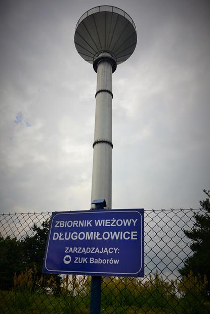 Długomiłowice - wieżowy zbiornik wodny (2).JPG