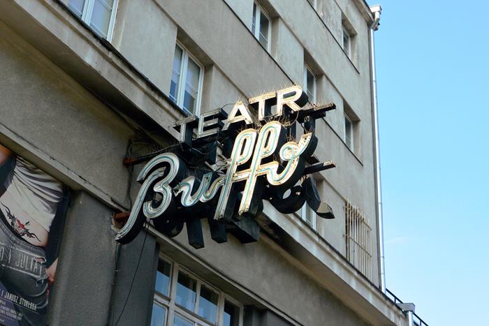 Neon teatru Studio Buffo (2).JPG