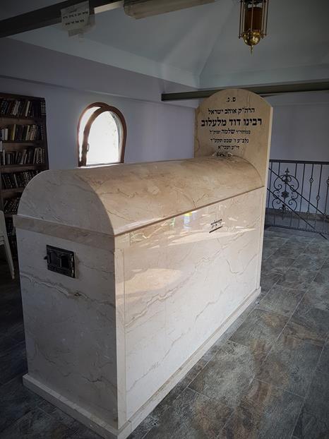 Ohel (16).jpg