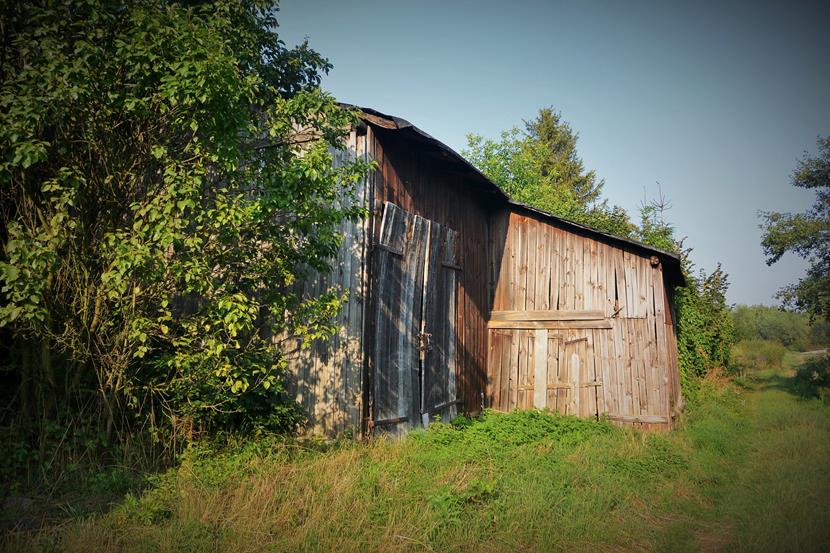 Lelów - stare stodoły (8).JPG