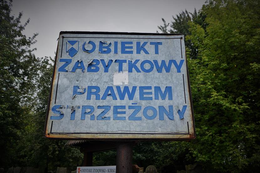 Cmentarz w Szydłowcu (29).JPG
