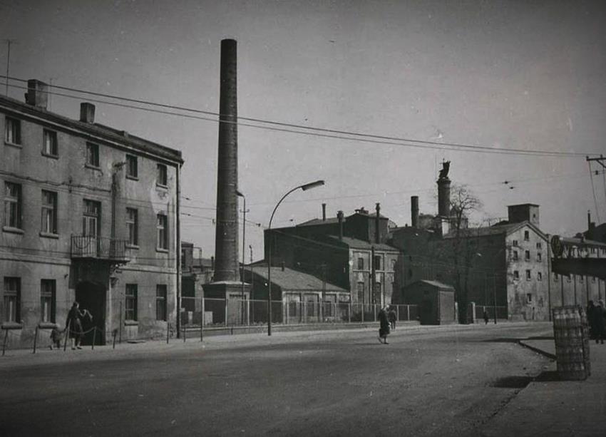 Kamienica obok browaru Gambrinus w Będzinie (1).jpg