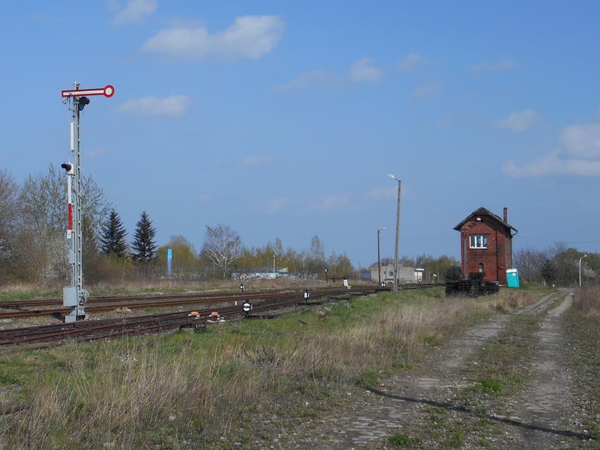 Dworzec kolejowy w Prudniku (10).JPG