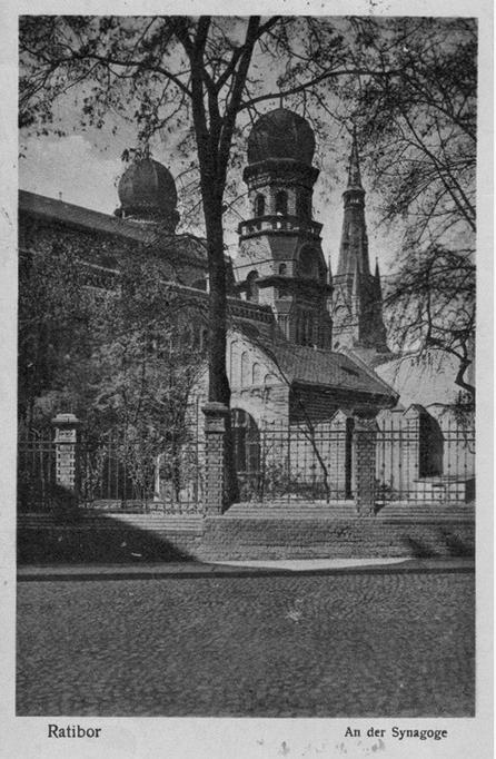 Raciborska synagoga (2).jpg