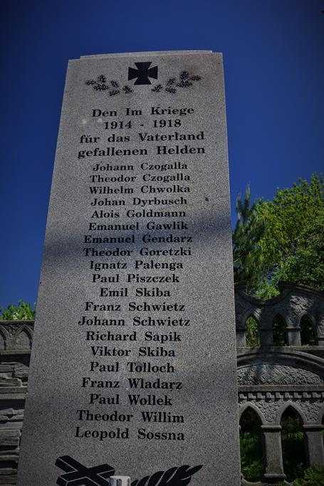 Pomnik Poległych i Zaginionych (4).JPG