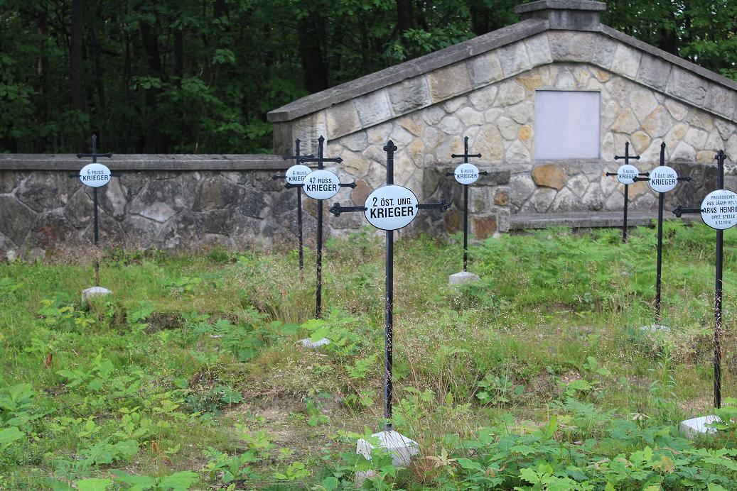 Cmentarz wojenny w Rajbrocie 5.jpg