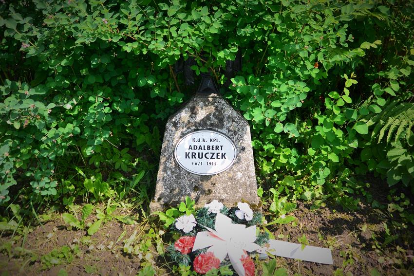 Cmentarz wojenny w Rabce (5).JPG