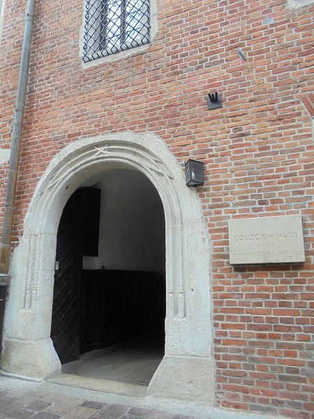 KR Collegium Maius wejscie.JPG