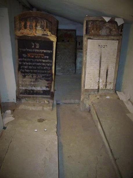 Ohel (12).jpg