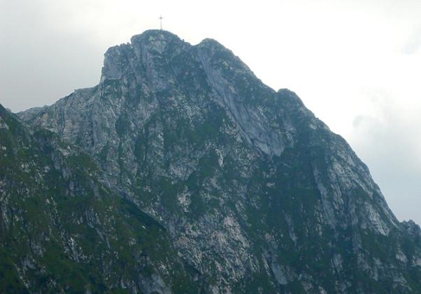 Wielki  Giewont - widok z Sarniej Skały.JPG