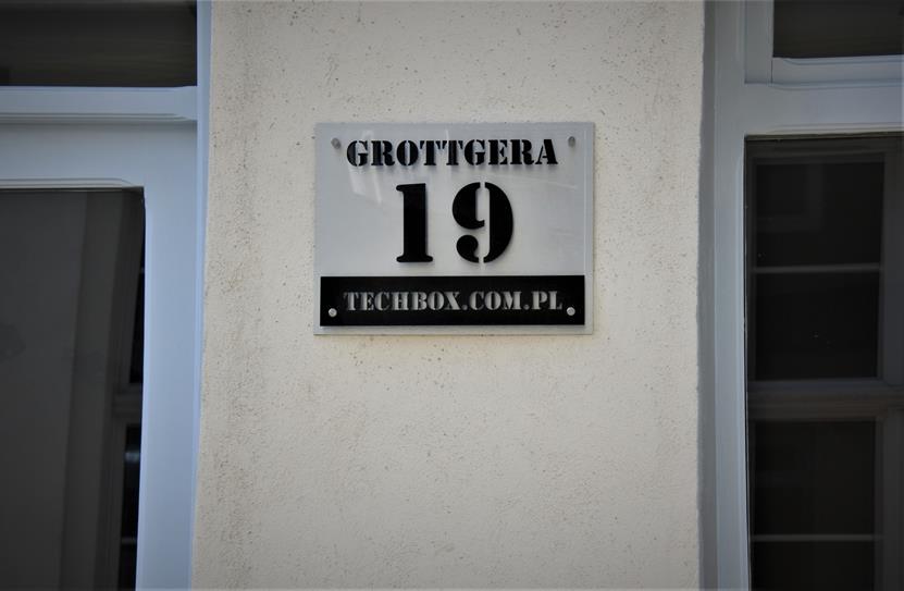 Ulica Artura Grottgera 19 (1).JPG