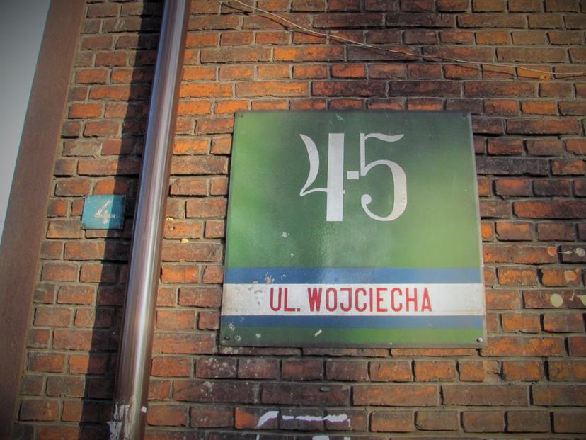 Ulica Wojciecha 4-5 (1).JPG