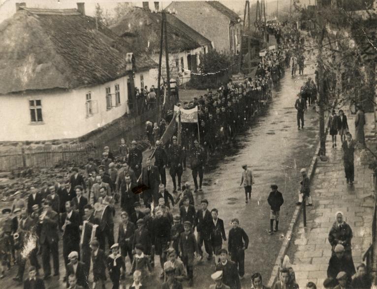 Gdów - ul. Krakowska  fot. 1950 r..JPG