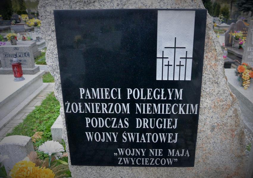 Grób żołnierzy niemieckich (3).JPG