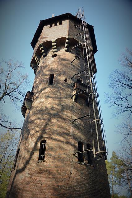 Giszowiec - wieża wodociągowa (9).JPG