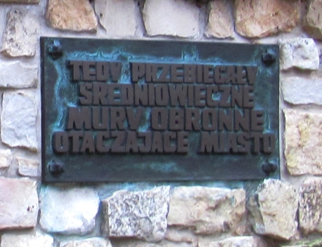 9. Średniowieczne Mury Olkusza.JPG