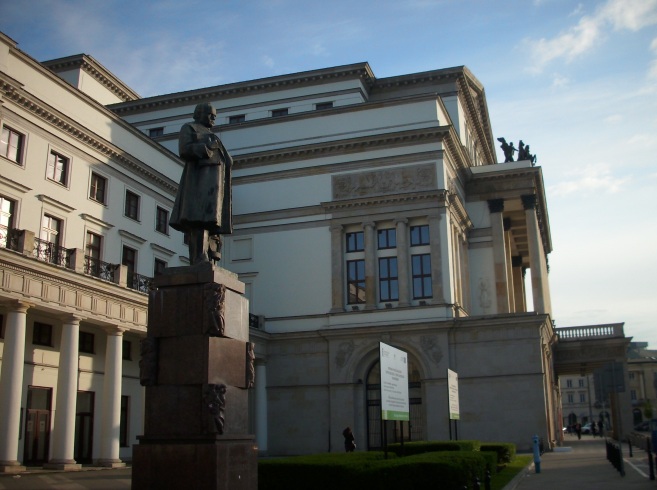 4. Teatr Wielki.JPG