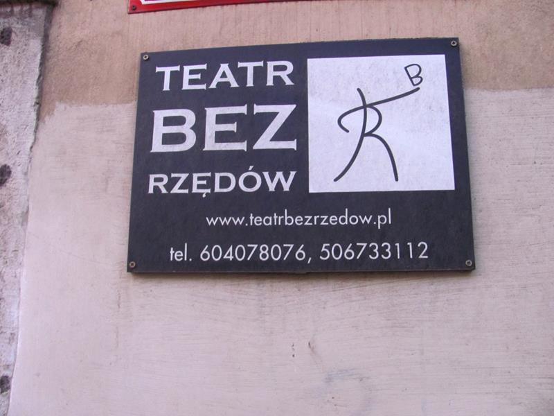 Teatr Bez Rzędów - fot. 1.JPG