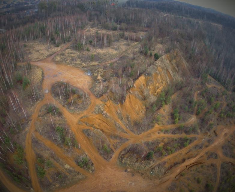 Północna część kamieniołomu z lotu ptaka (3).jpg