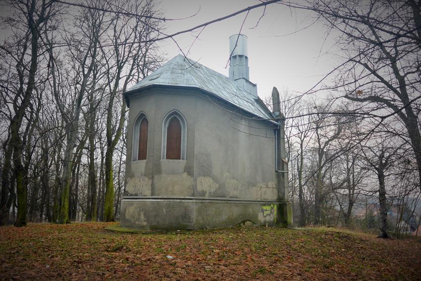 Kaplica na górze Grytza (6).JPG