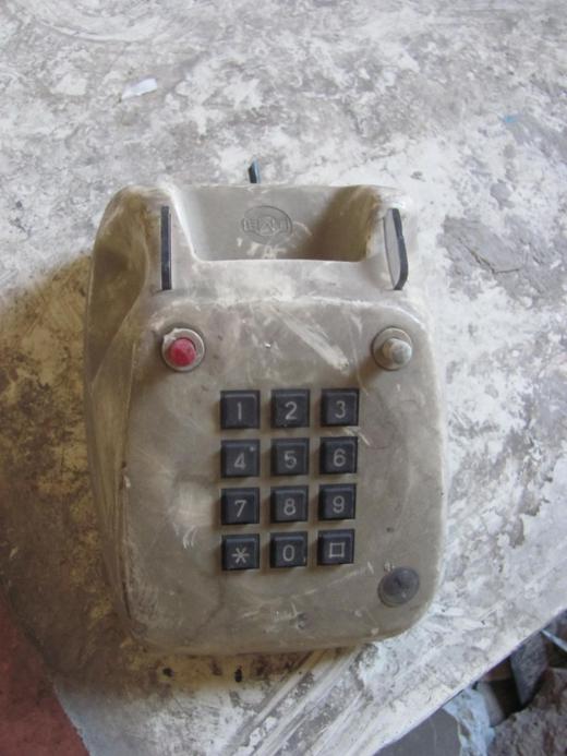 Telefon z epoki.jpg