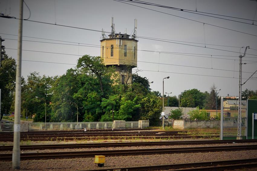 Brzeg - kolejowa wieża ciśnień (3).JPG