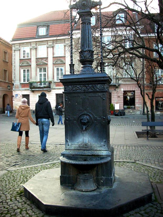 1. Rynek Nowego Miasta.JPG