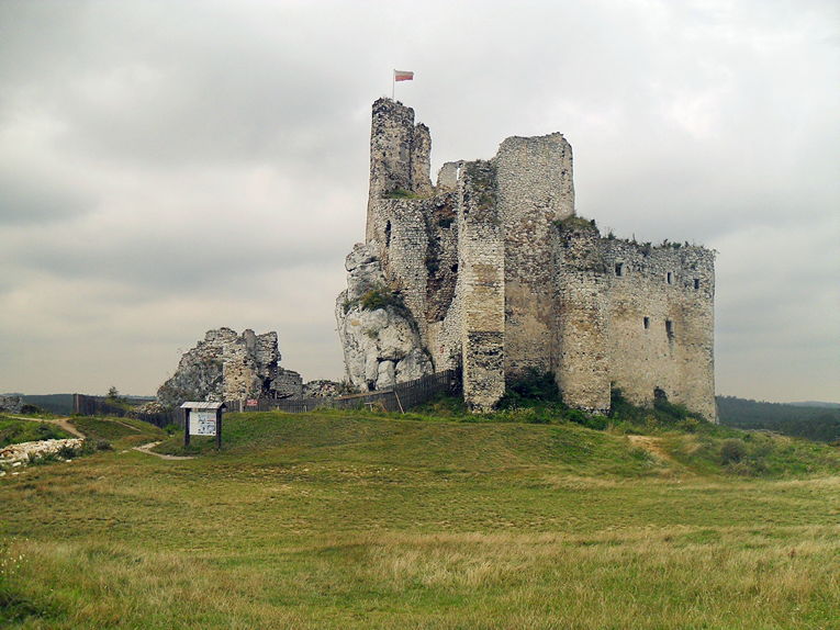 Mirow - zamek (6).jpg