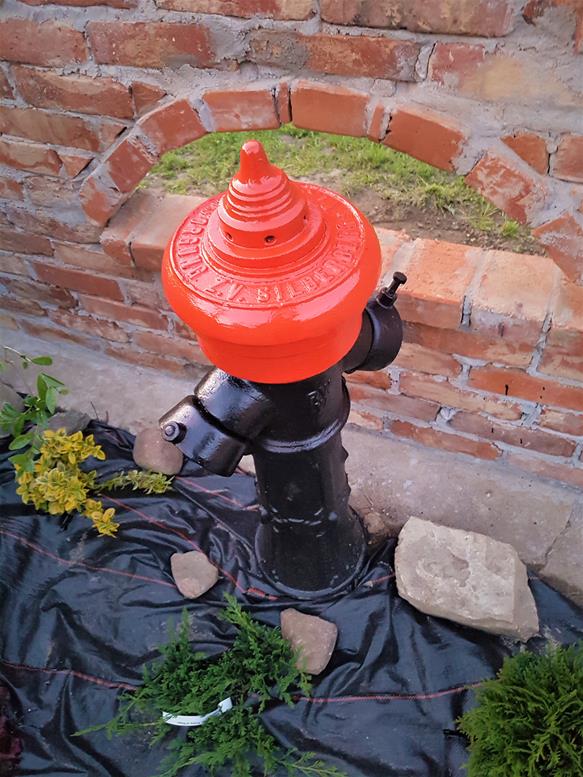 Hydrant (2).jpg