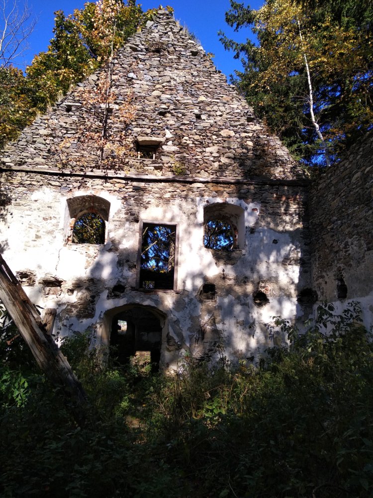 11marcinkow-widok z prezbiterium na chor muzyczny.jpg