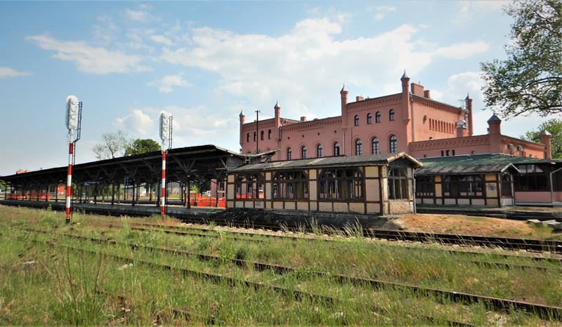 Jawor - dworzec kolejowy (2).JPG