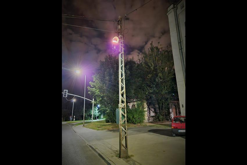 Tramwajowe słupy trakcyjne (8).jpg