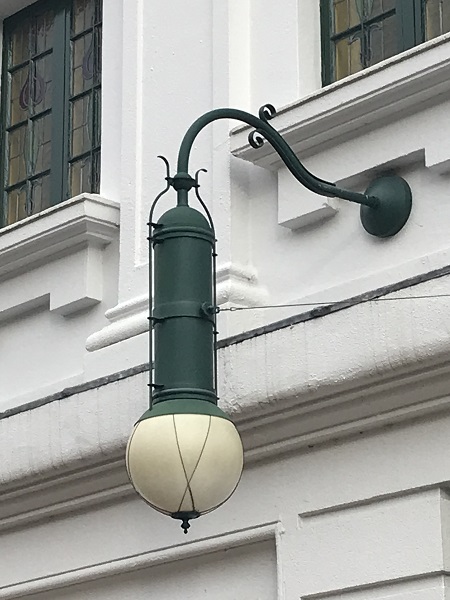 lamp4.jpg