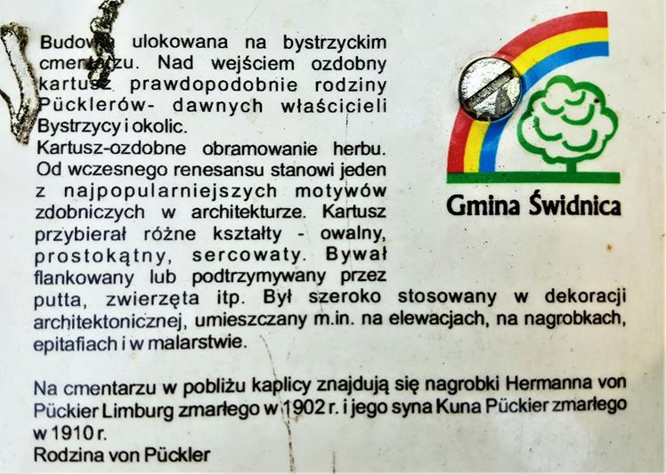 Kaplica grobowa (12).jpg