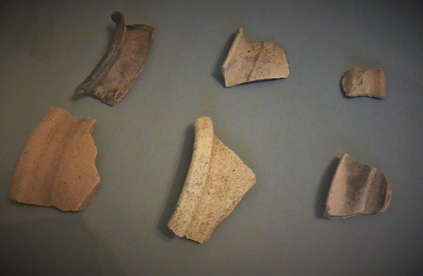 Materiał uzyskany podczas prac archeologicznych (4).JPG